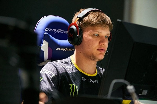 s1mple 可能找到了新战队——他已经开始积极参加 FACEIT